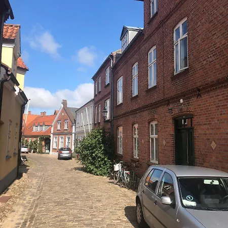 Apartment Lejlighed I Hjertet Af
